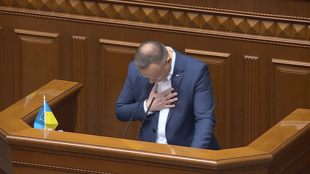 Prezydent Andrzej Duda mowa ciała